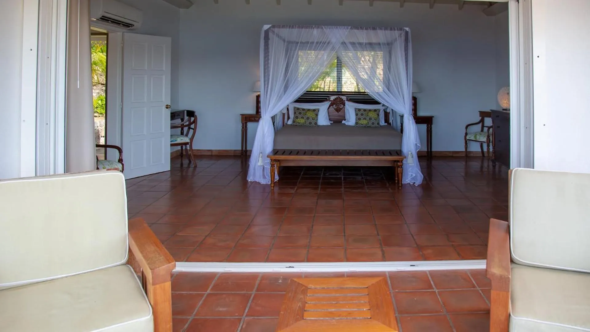 Villa With Beautiful Tropical Garden St. Barthelemy Saint Barthélemy