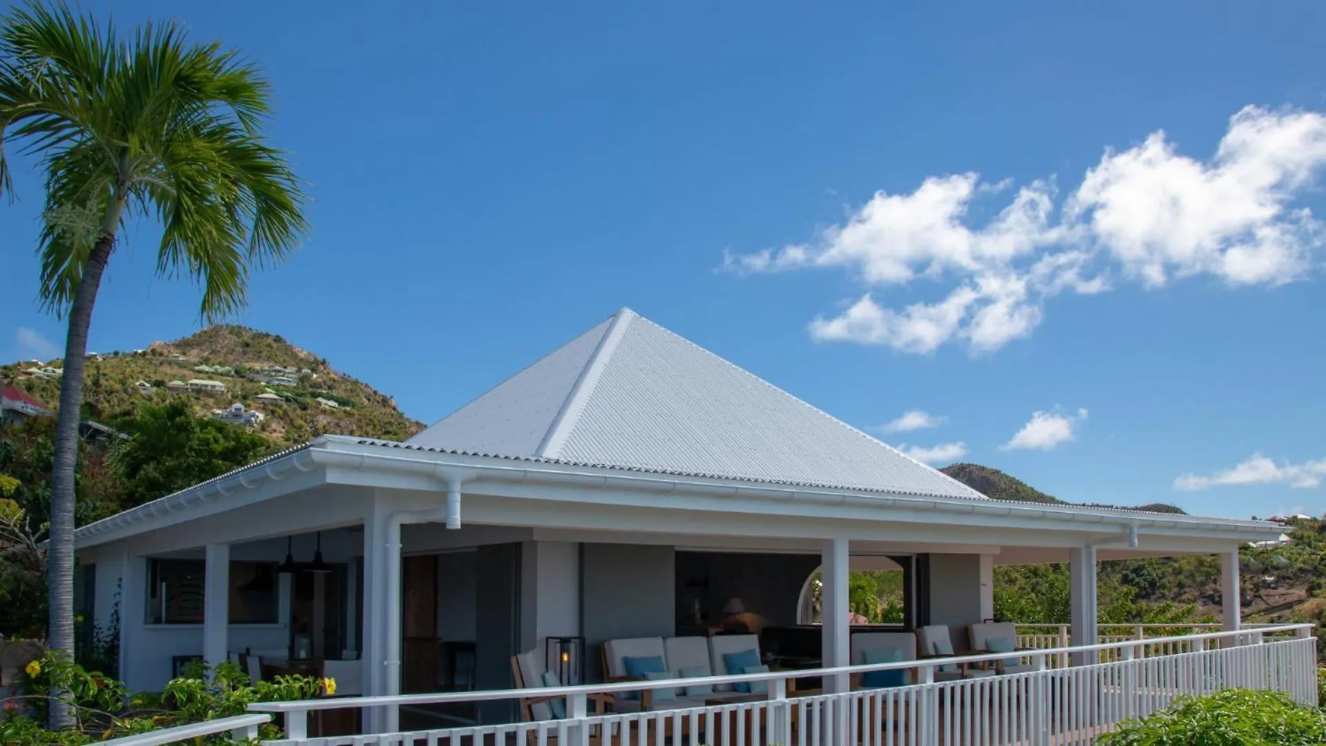 Villa With Beautiful Tropical Garden St. Barthelemy Saint Barthélemy