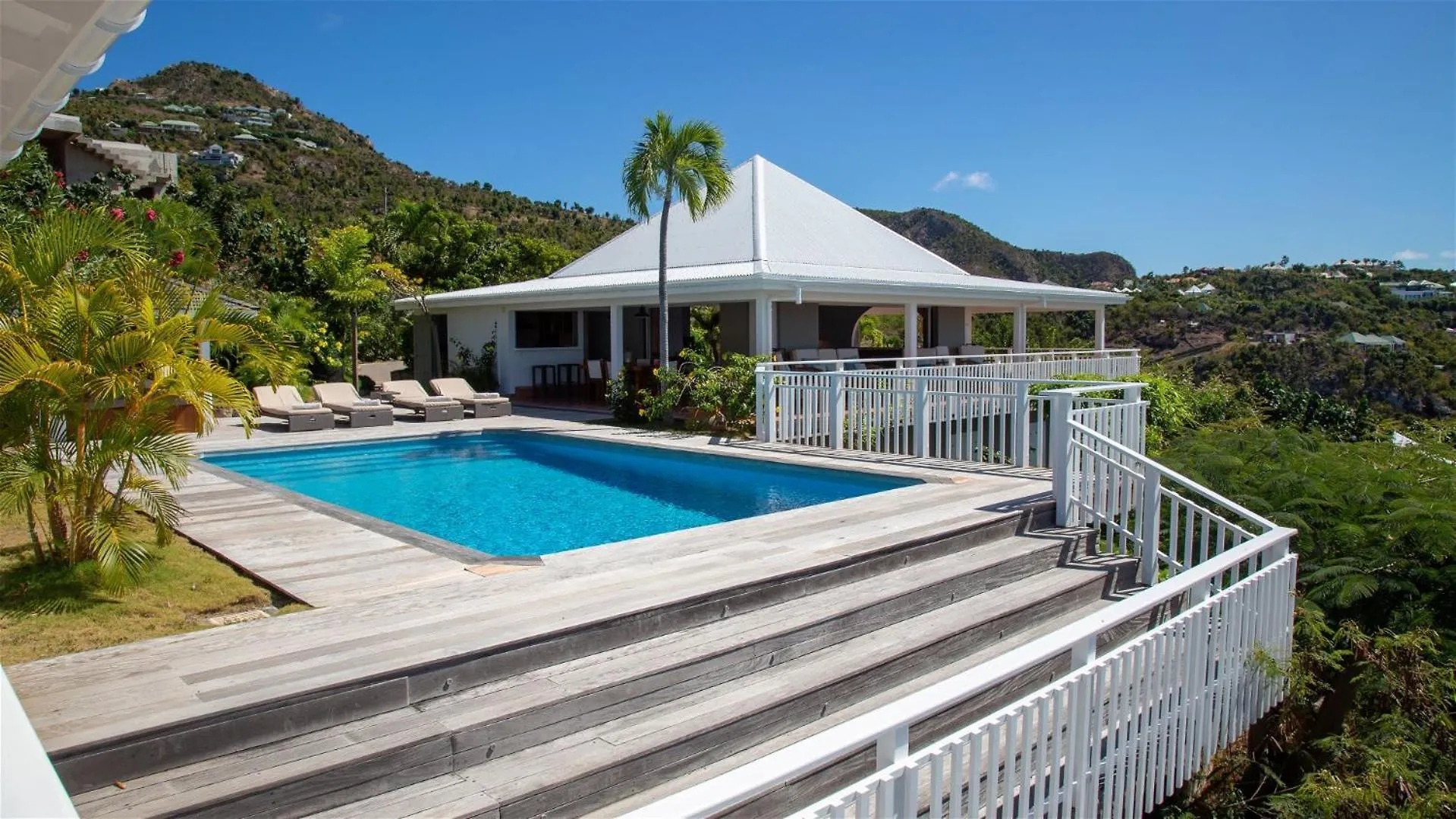 Villa With Beautiful Tropical Garden St. Barthelemy Saint-Barthélemy