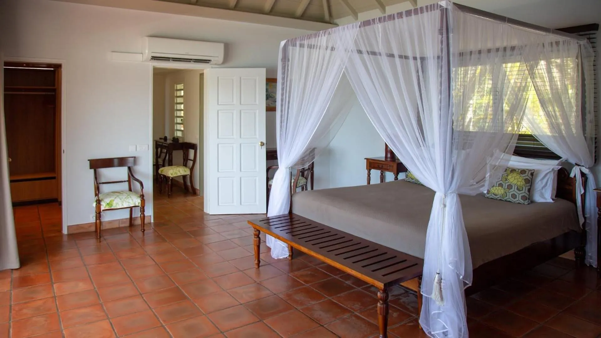 Villa With Beautiful Tropical Garden St. Barthelemy